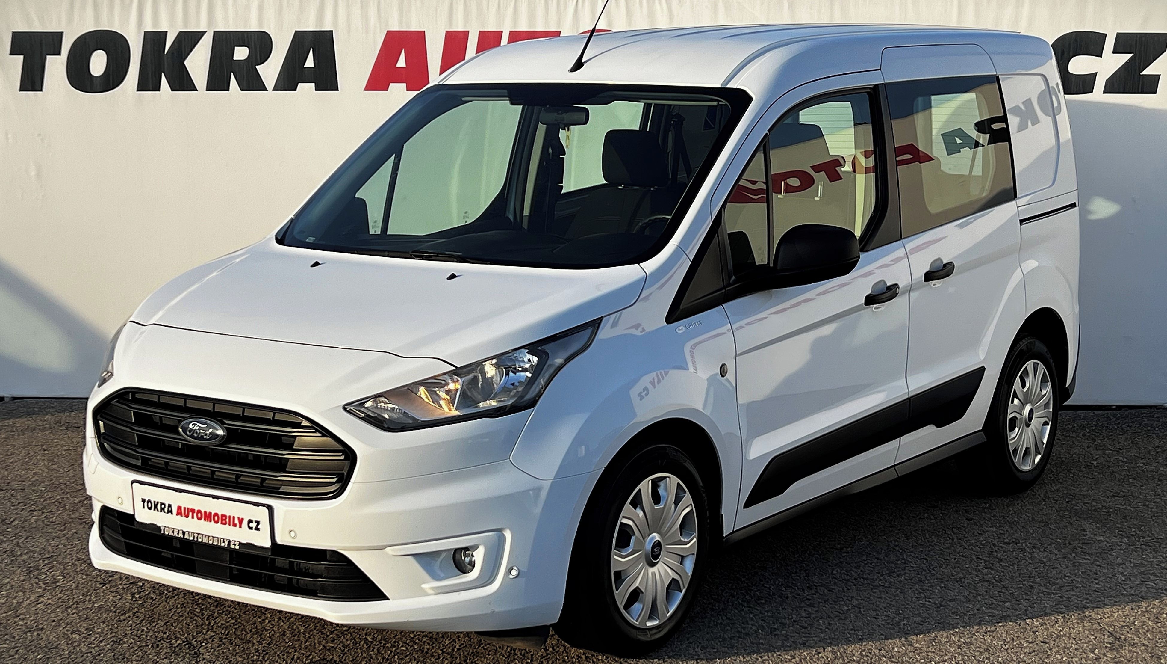 Ford Tourneo Connect, 1.5TDCI Klima Park.Senzory ČR