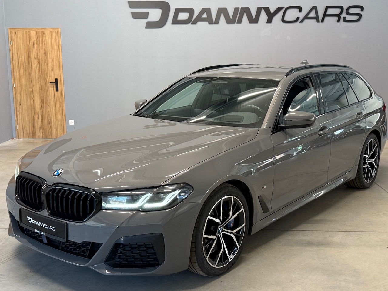 BMW Řada 5, 530d xDrive, G31 LCI, paket M