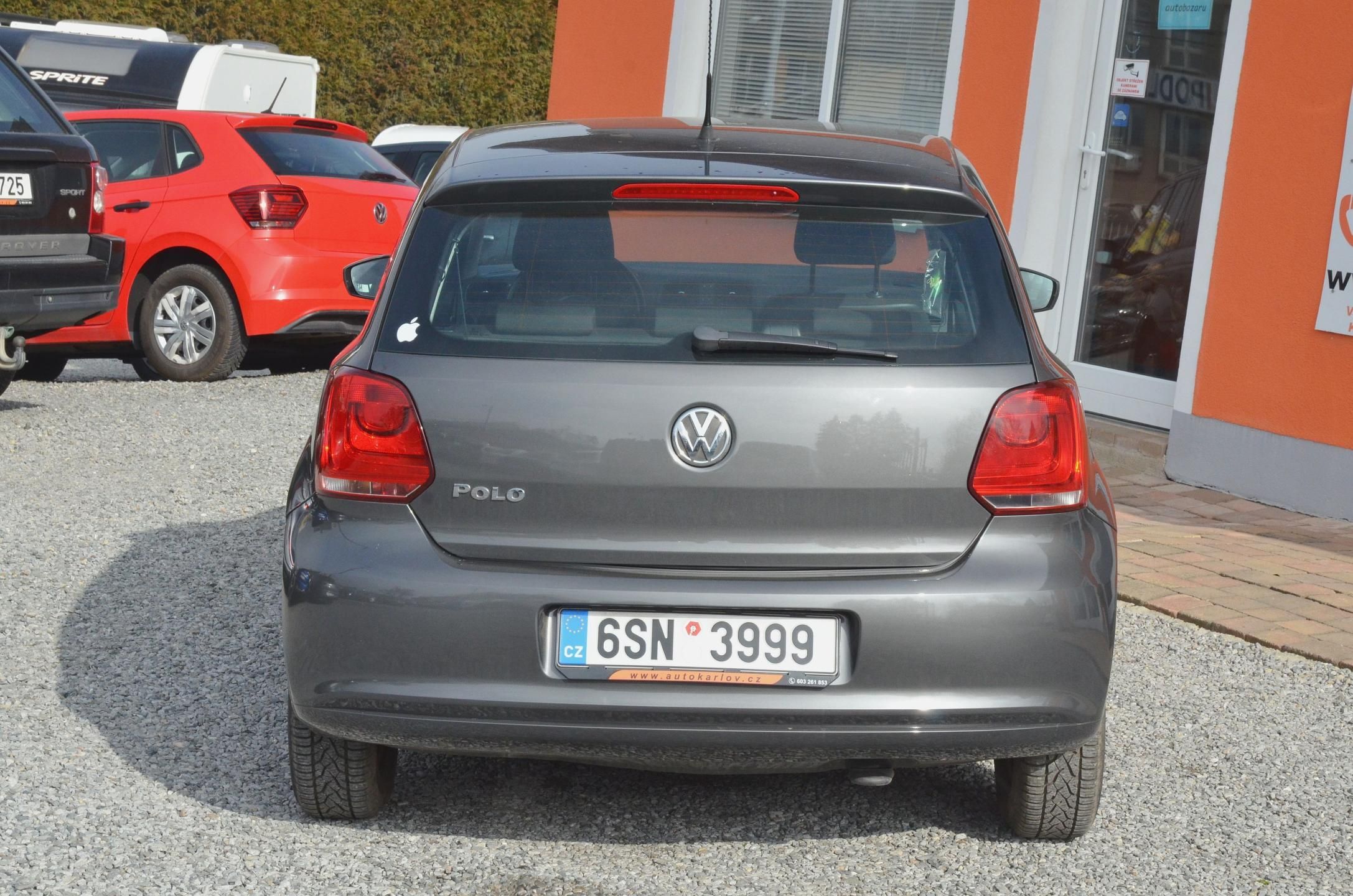Volkswagen Polo, 1.2i 44kW TREND / AUT. KLIMA - fotka 5