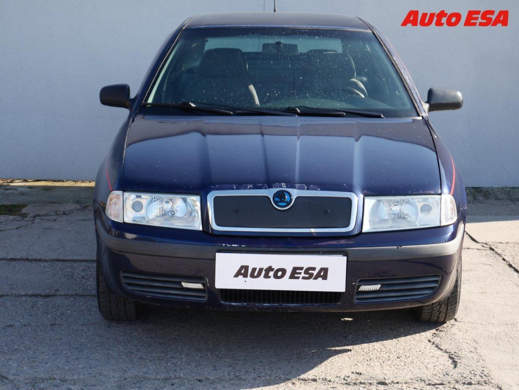 Škoda Octavia, 1.6i - fotka 2