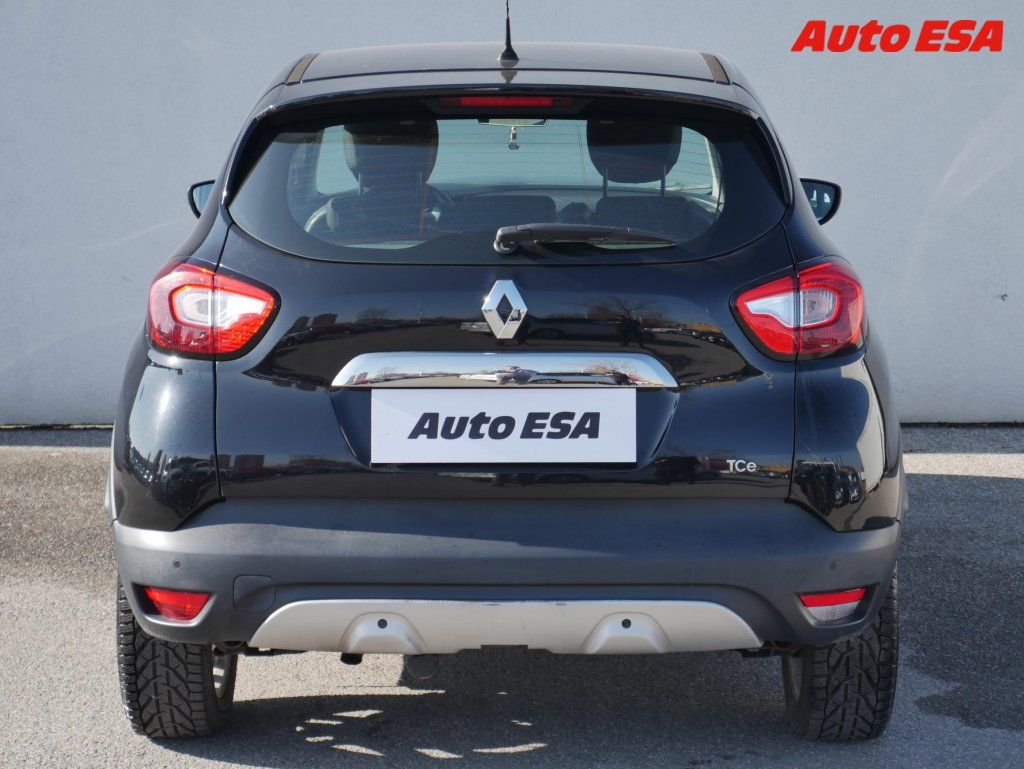 Renault Captur, 1.2 TCe,AT,park.asist - fotka 5