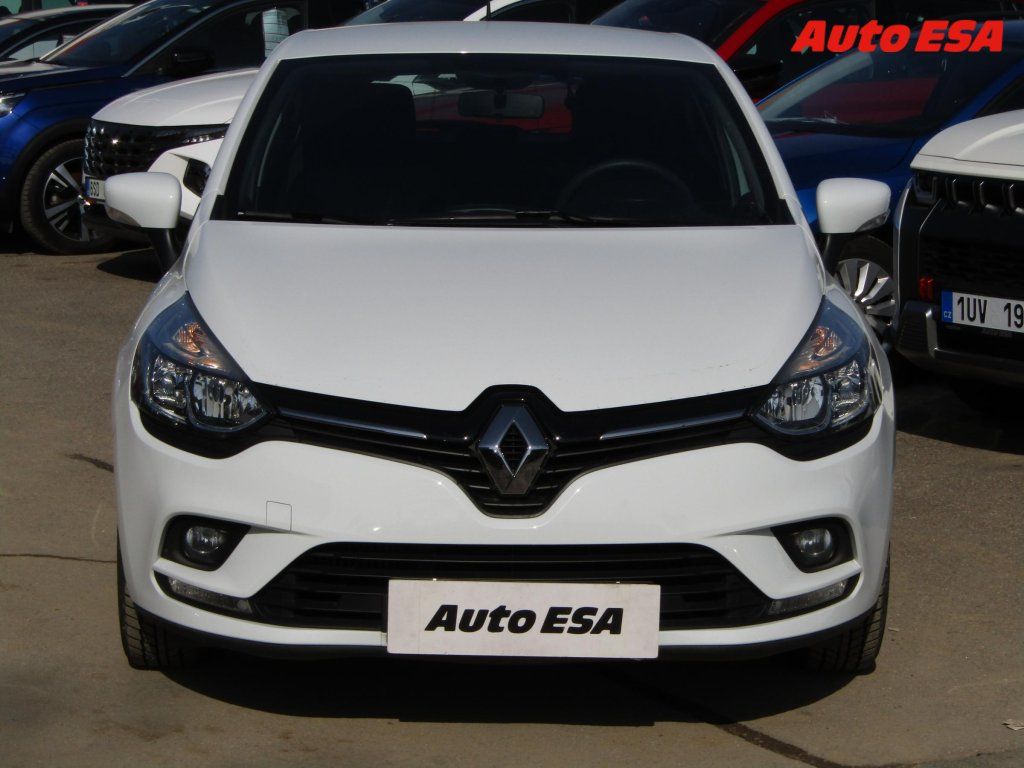 Renault Clio, 0.9 TCe,1.maj,ČR,AC - fotka 2