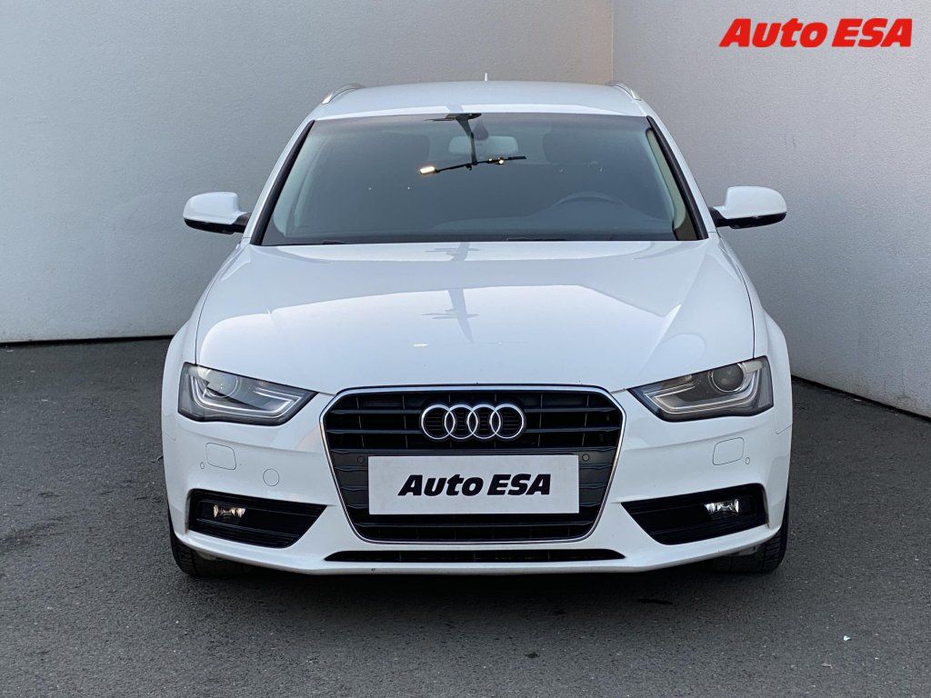 Audi A4, 2.0 TDi,Ambiente,bixen - fotka 2