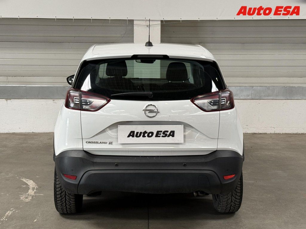 Opel Crossland X, 1.2 i - fotka 5