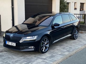 2.0 TDI Sportline Combi 4x4