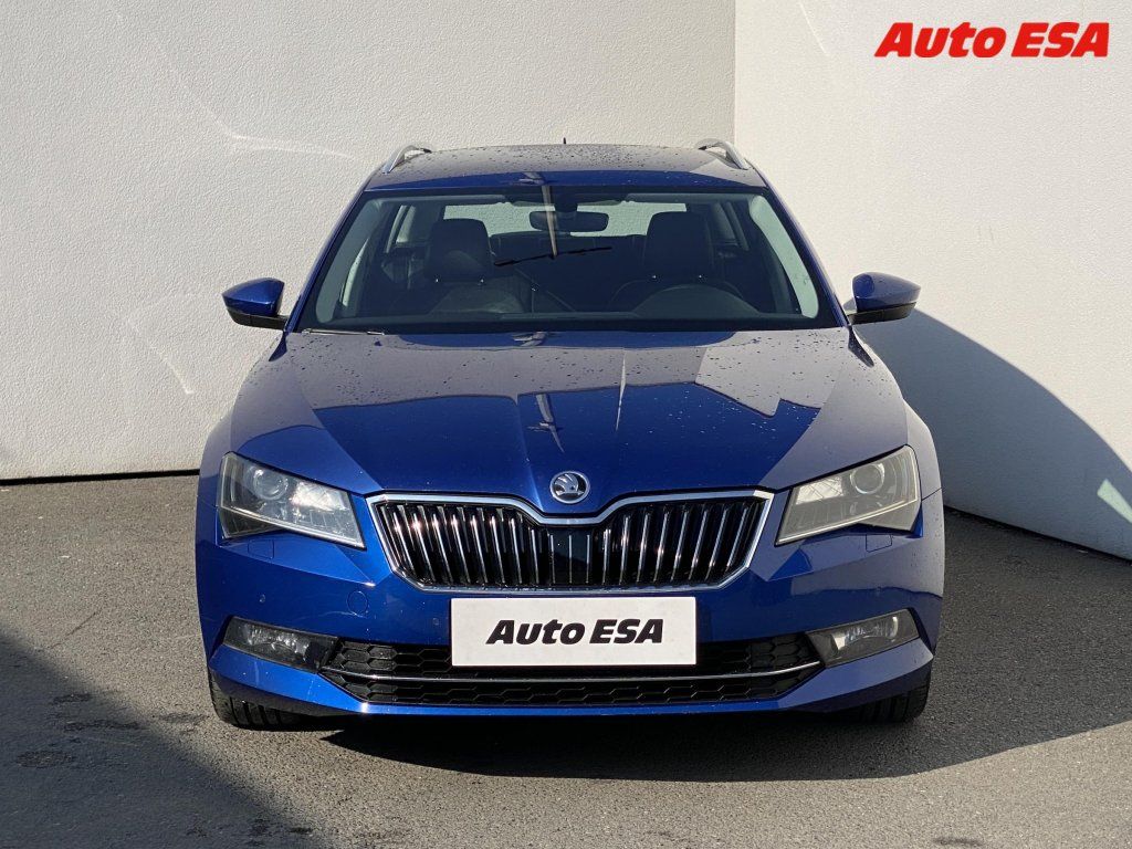 Škoda Superb, 2.0TDI 4x4,ČR,L&K,DSG - fotka 2