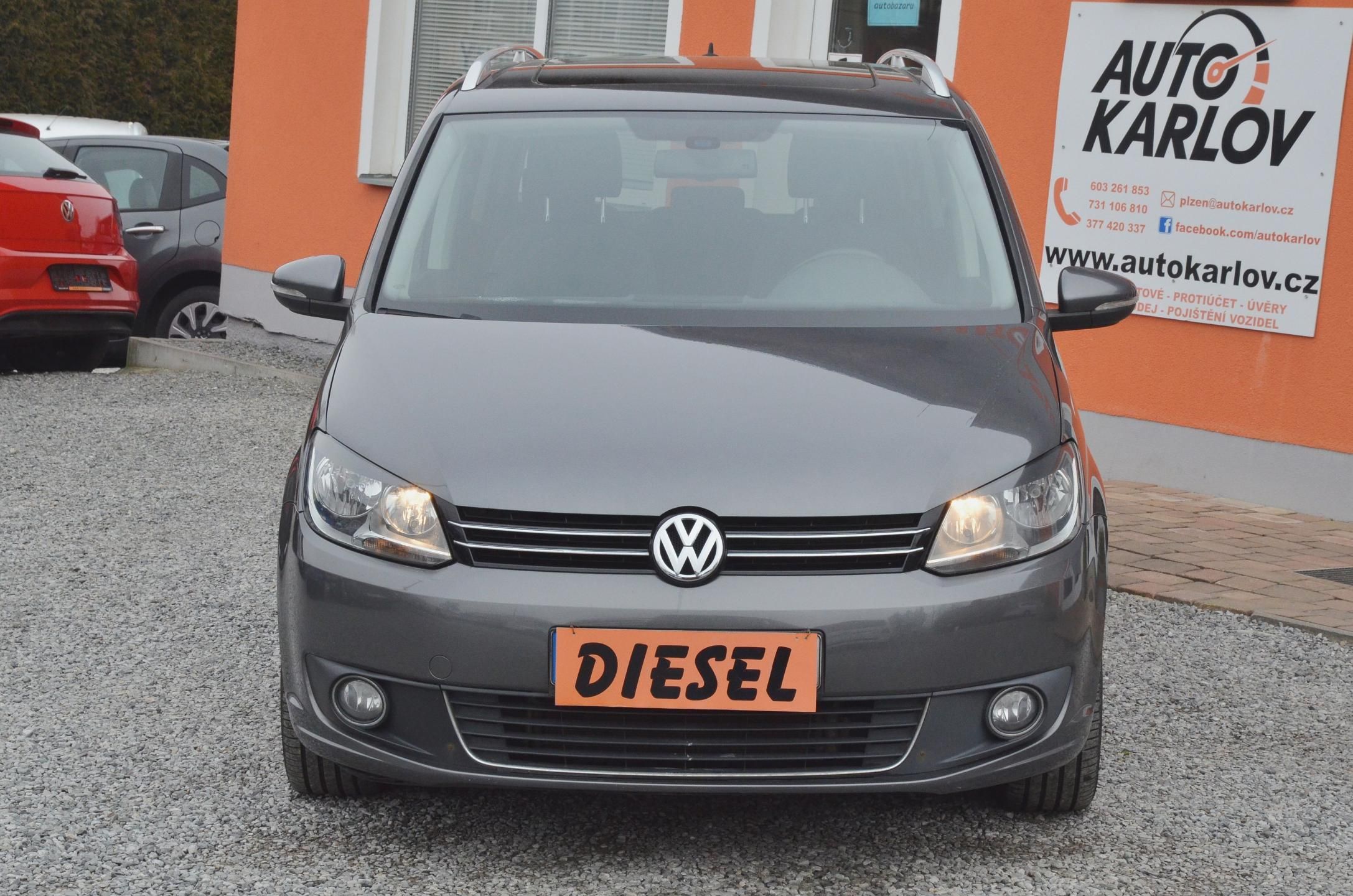 Volkswagen Touran, 1.6 TDi 77kW PANORAMA NAVI - fotka 2