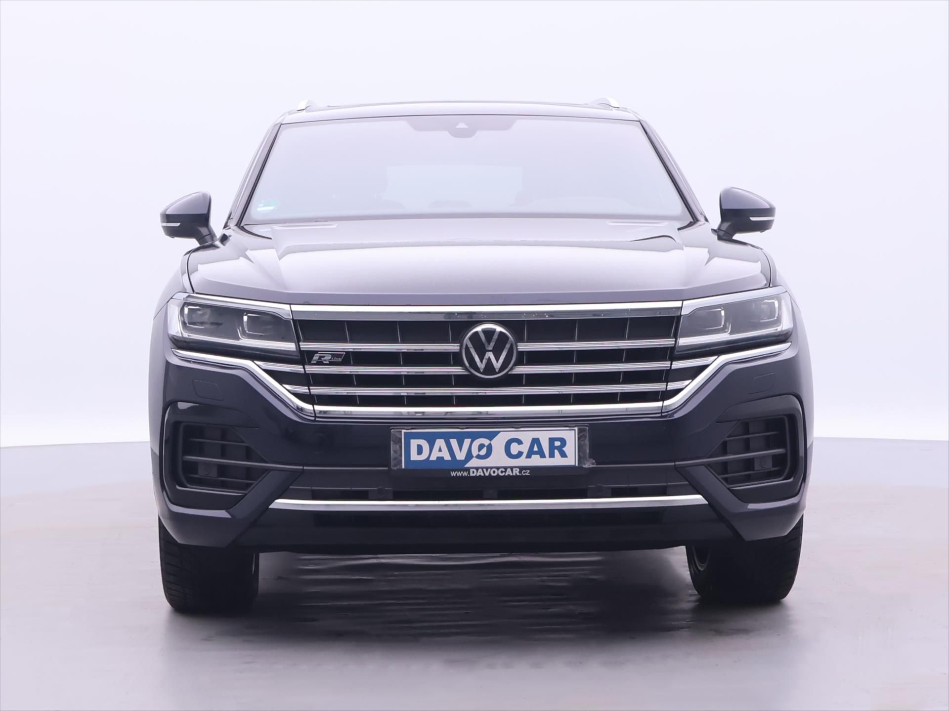 Volkswagen Touareg, 3,0 TDI 210kW 4M R-Line DPH - fotka 2