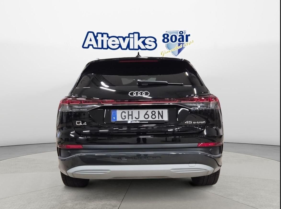 Audi Q4 e-tron, 45 82kWh ada. tempo. - fotka 5