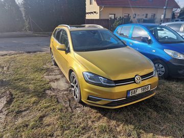 VW GOLF Highline 1.5Tsi 110kw