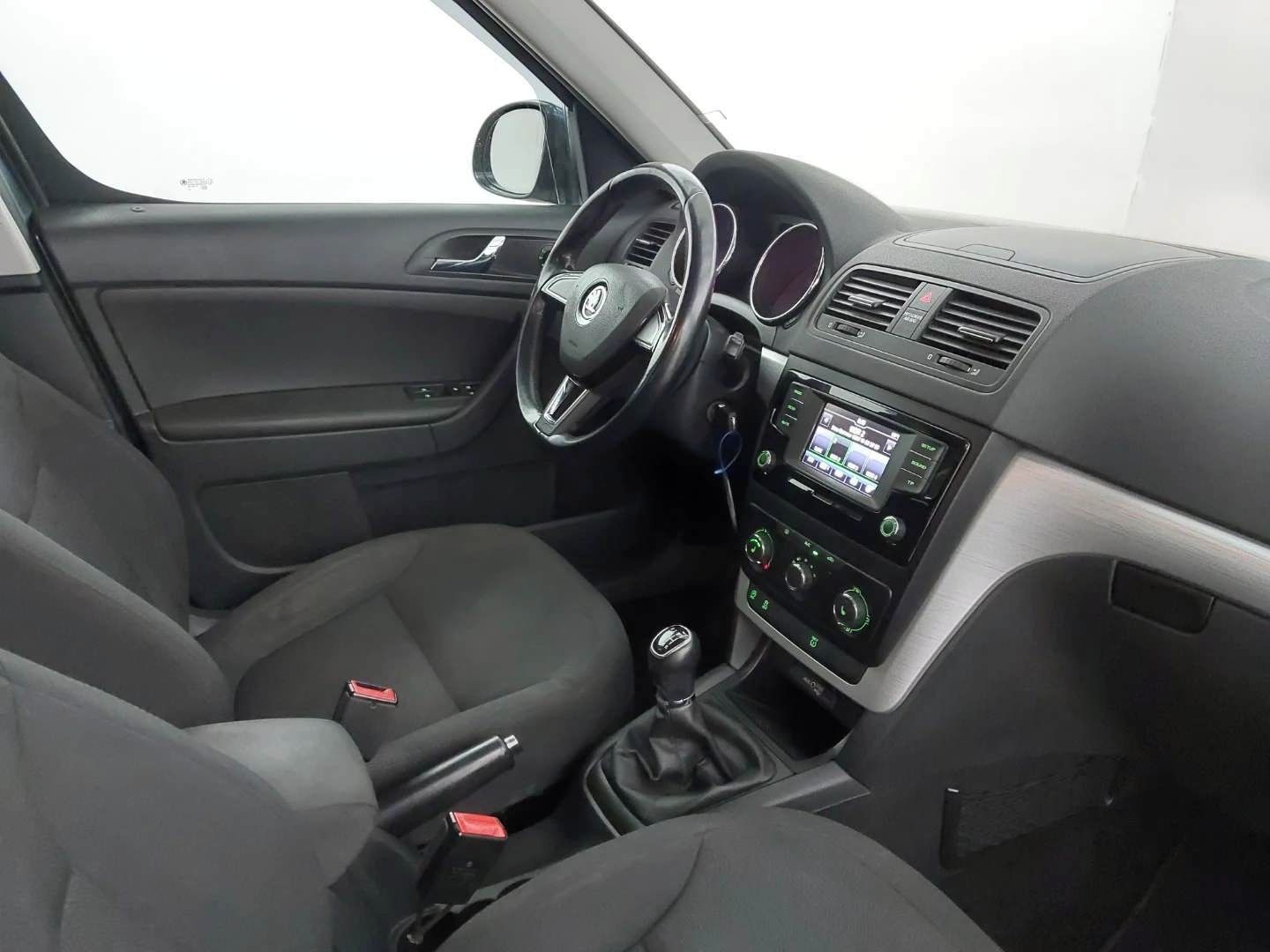 Škoda Yeti, 1.2 Tsi 81KW VYHŘ. SEDADEL TOP - fotka 3