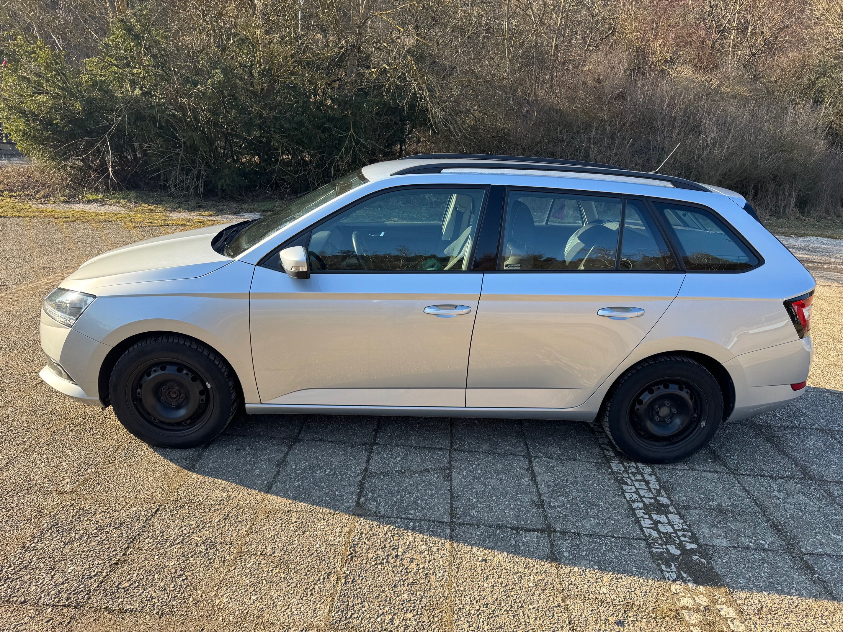 Škoda Fabia, 1.0TSI AMBITION+ 2x KOLA ČR - fotka 5