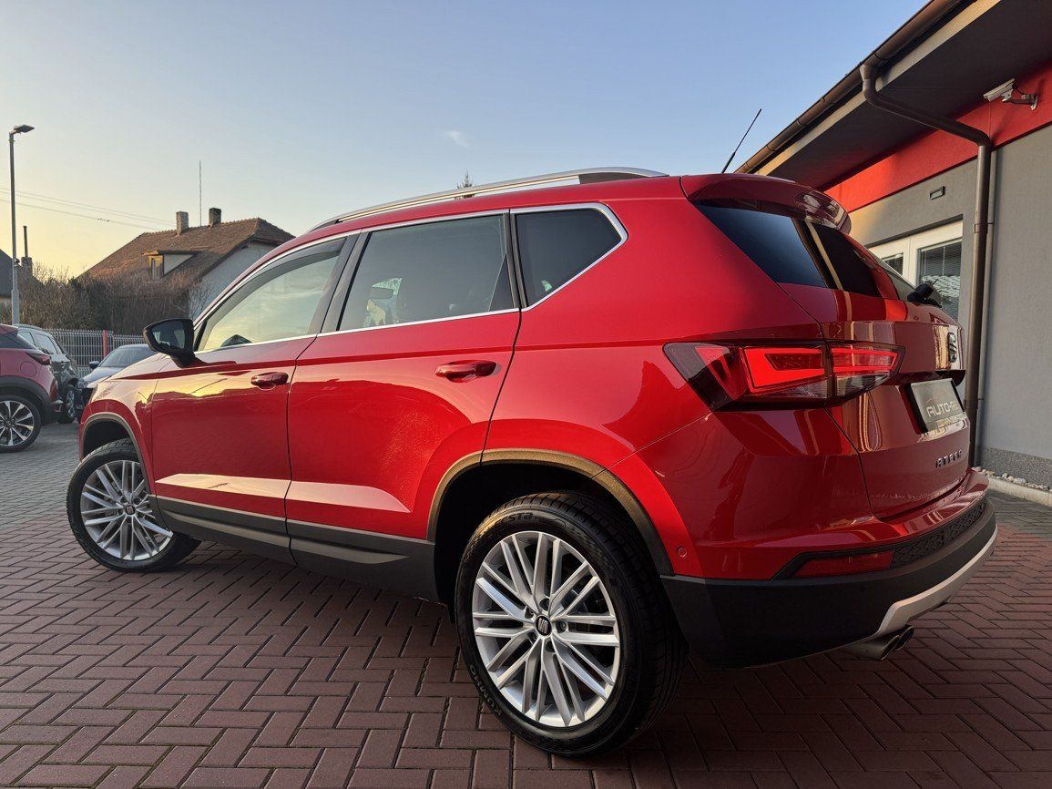 Seat Ateca, 1.4TSi DSG LED Navi Kamera - fotka 3