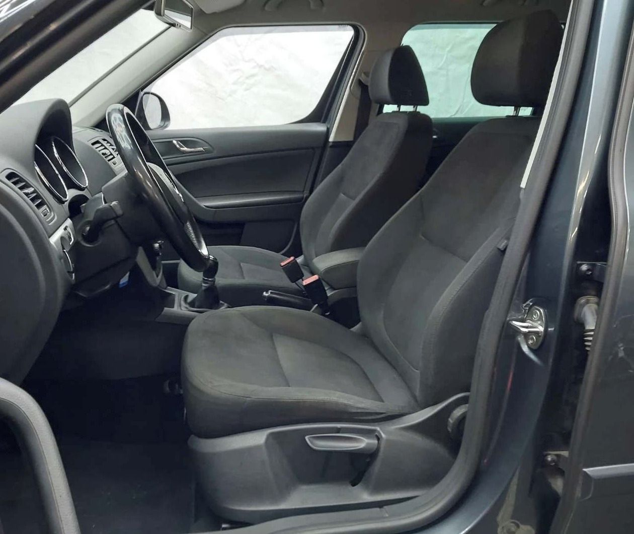 Škoda Yeti, 1.2 Tsi 81KW VYHŘ. SEDADEL TOP - fotka 5