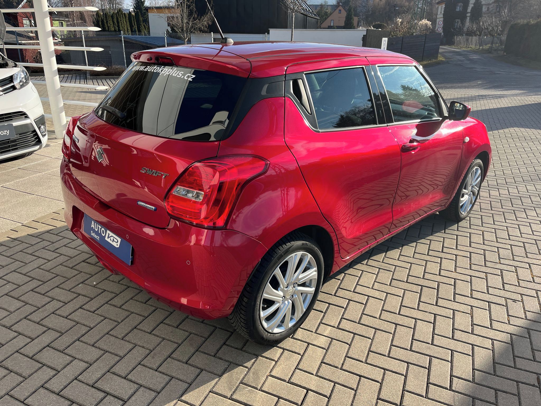 Suzuki Swift, 1.2 DualJet Hybrid Premium - fotka 6