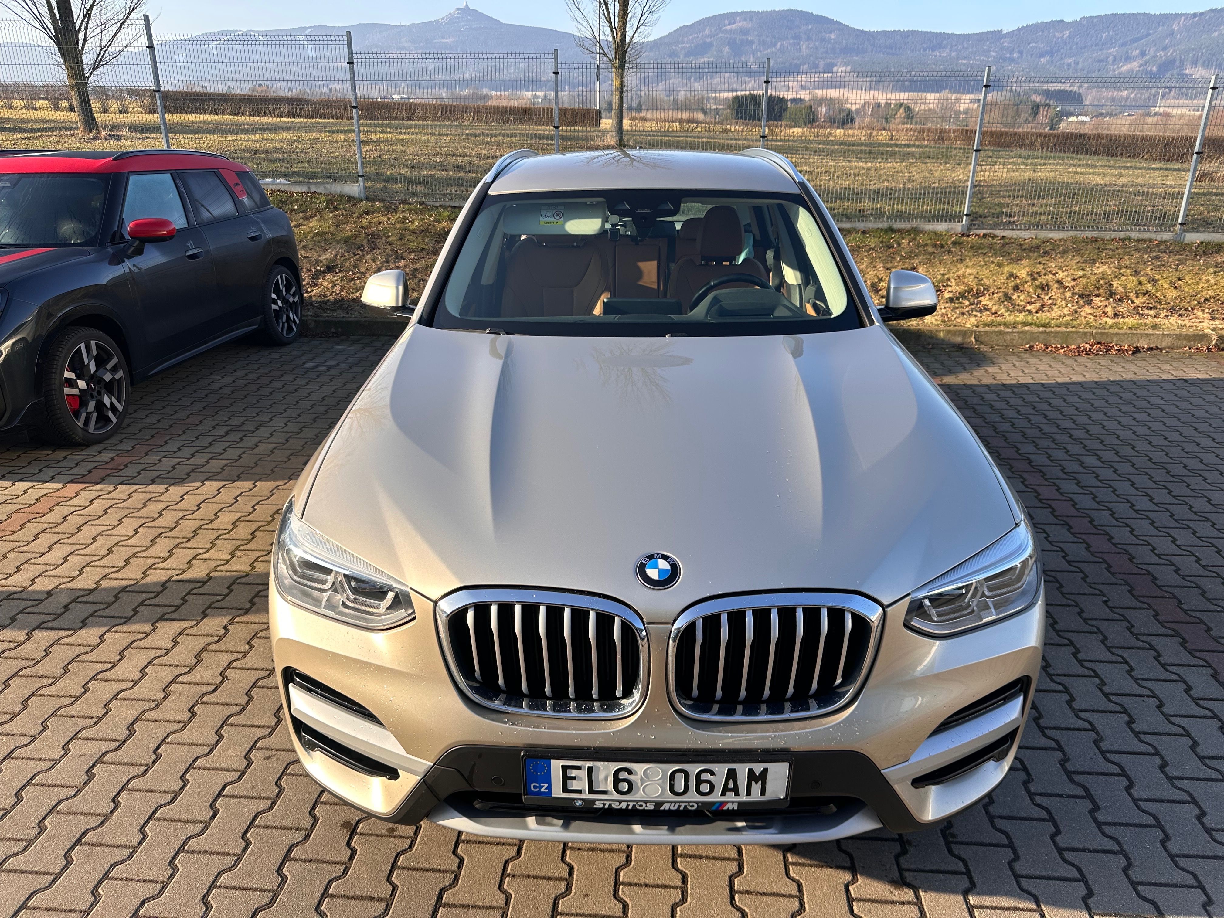 BMW X3, xDrive30e, nez. Topeni, tazne - fotka 3