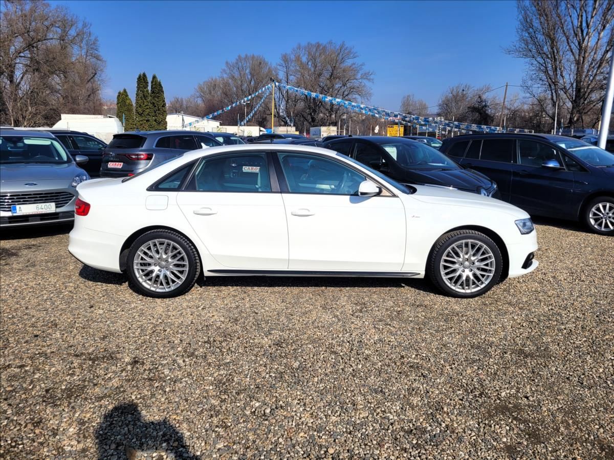 Audi A4, 2,0 TDI,S-line,navi,výhřev,xen - fotka 4