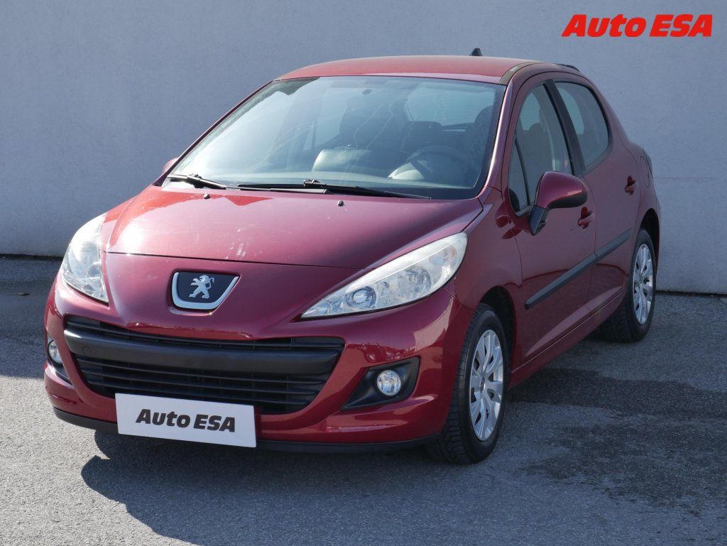 Peugeot 207, 1.4i,AC - fotka 3