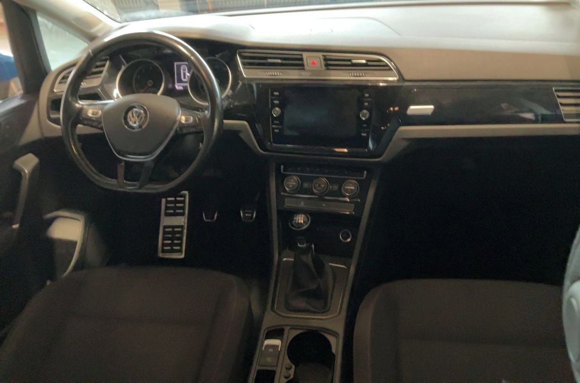 Volkswagen Touran, 1.4 Tsi 110 KW SOUND r.2018 - fotka 3