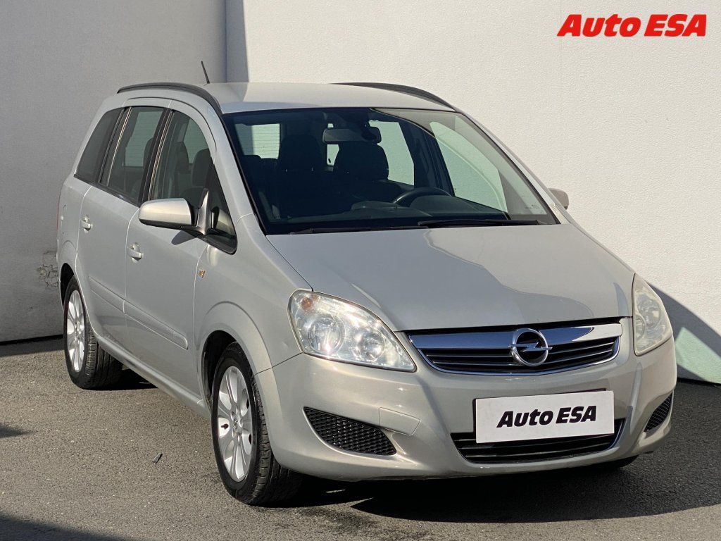Opel Zafira, 1.8 i 7míst,AC,tempo