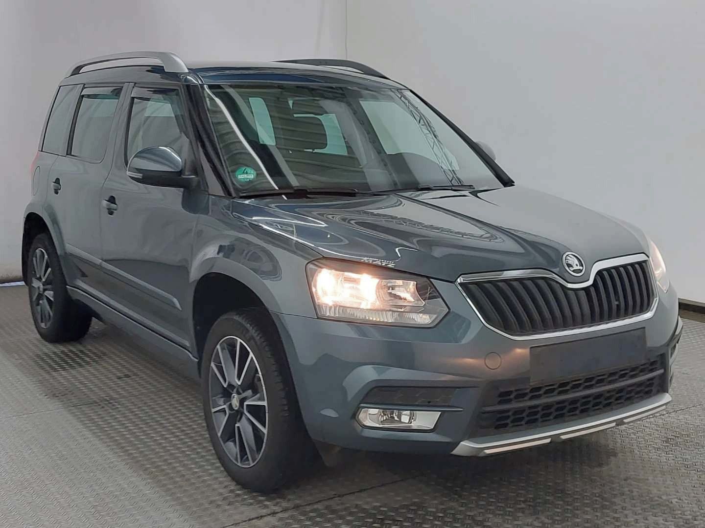 Škoda Yeti, 1.2 Tsi 81KW VYHŘ. SEDADEL TOP