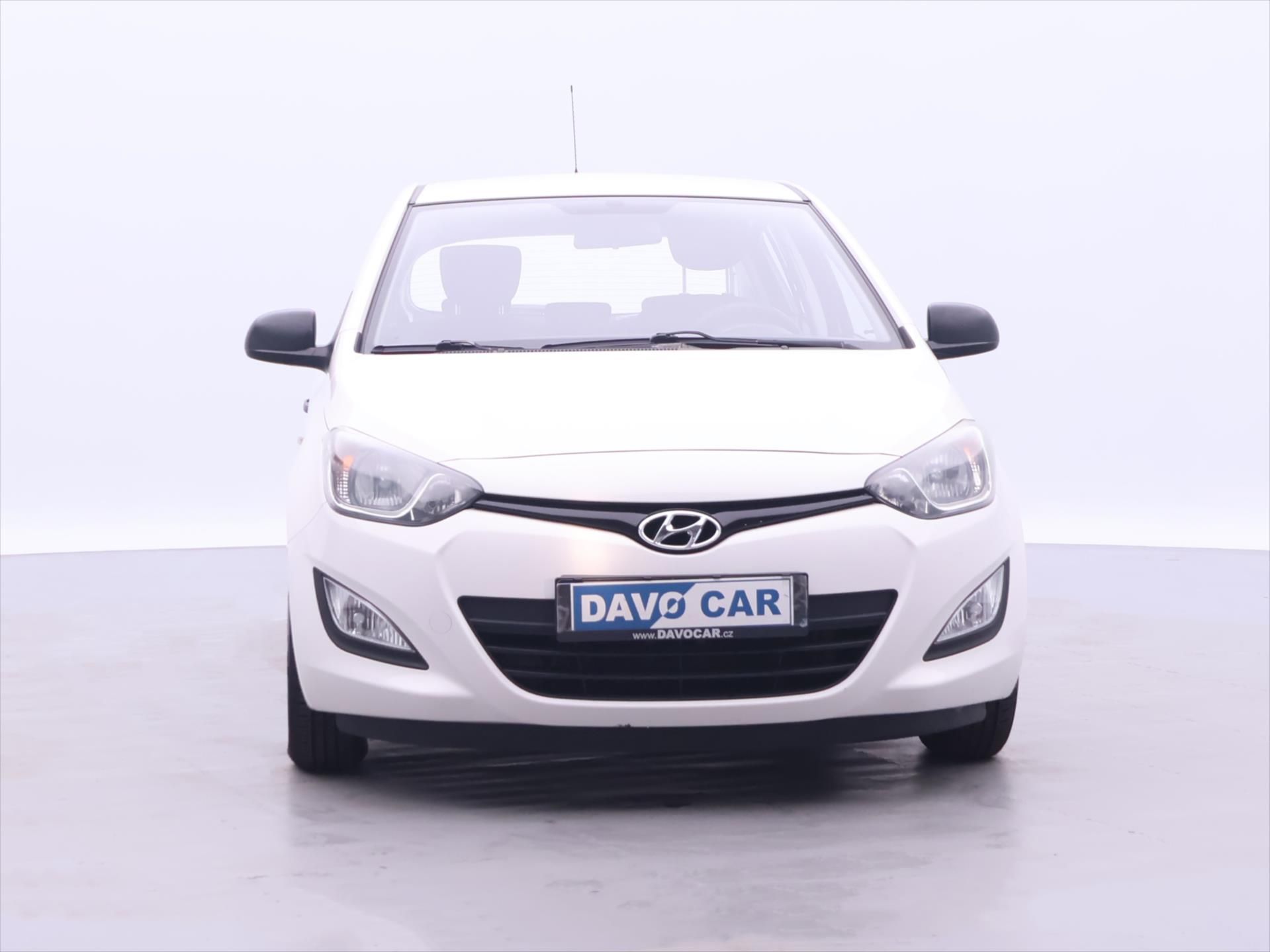 Hyundai i20, 1,3 i 62kW CZ Klima DPH - fotka 2