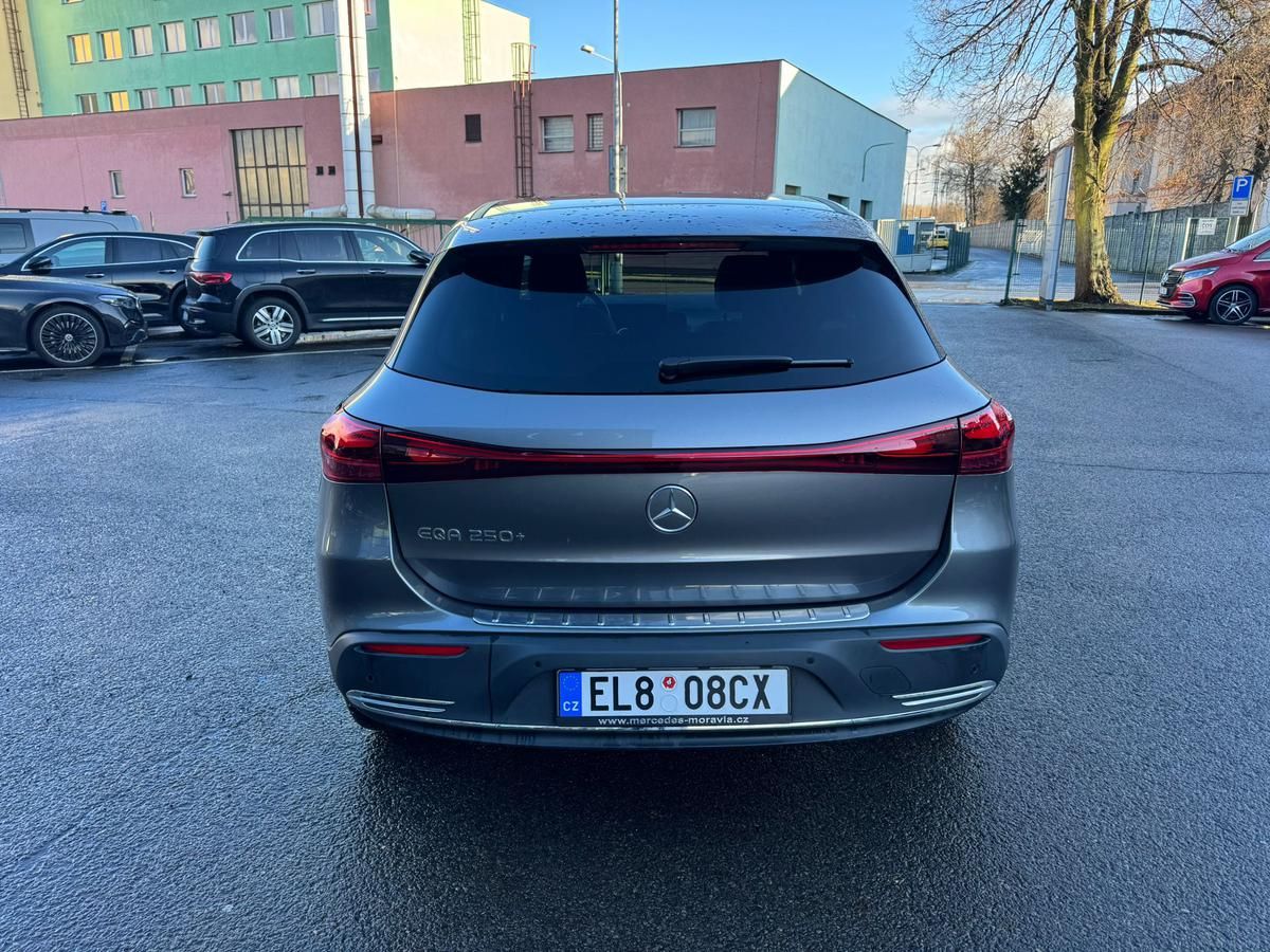 Mercedes-Benz EQA, 250+, 1.majitel, CZ - fotka 6