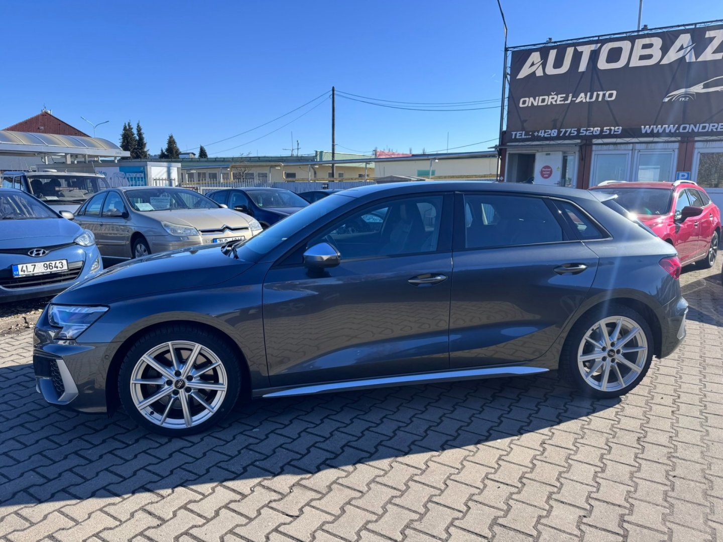 Audi S3, QUATTRO 2,0 TFSI 228 KW 1 MAJ - fotka 2