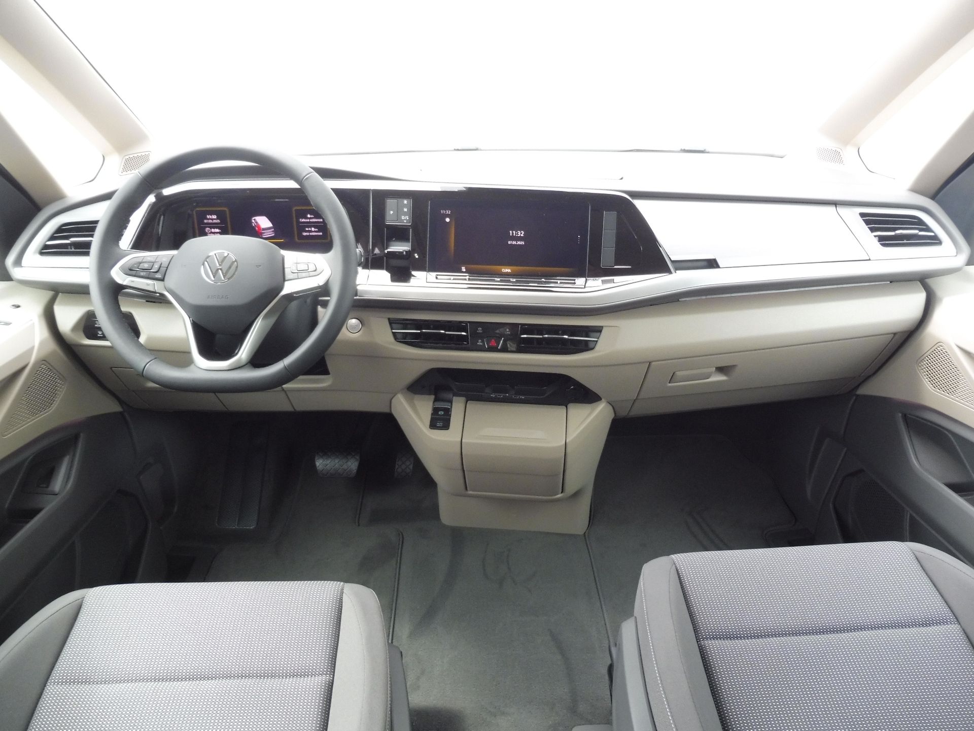 Volkswagen Multivan, Long Life 2,0 TDI 110kW DSG - fotka 5