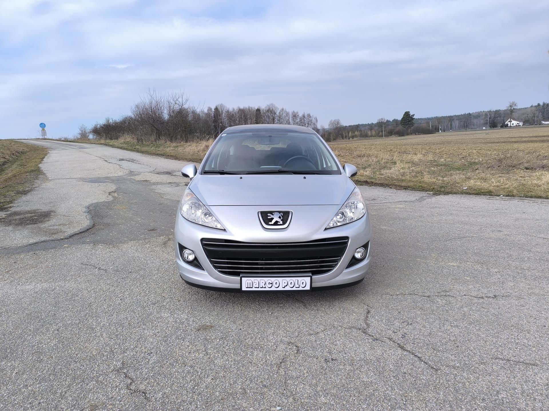 Peugeot 207, 1.4  1.MAJITEL, DOLOŽENÉ KM - fotka 2