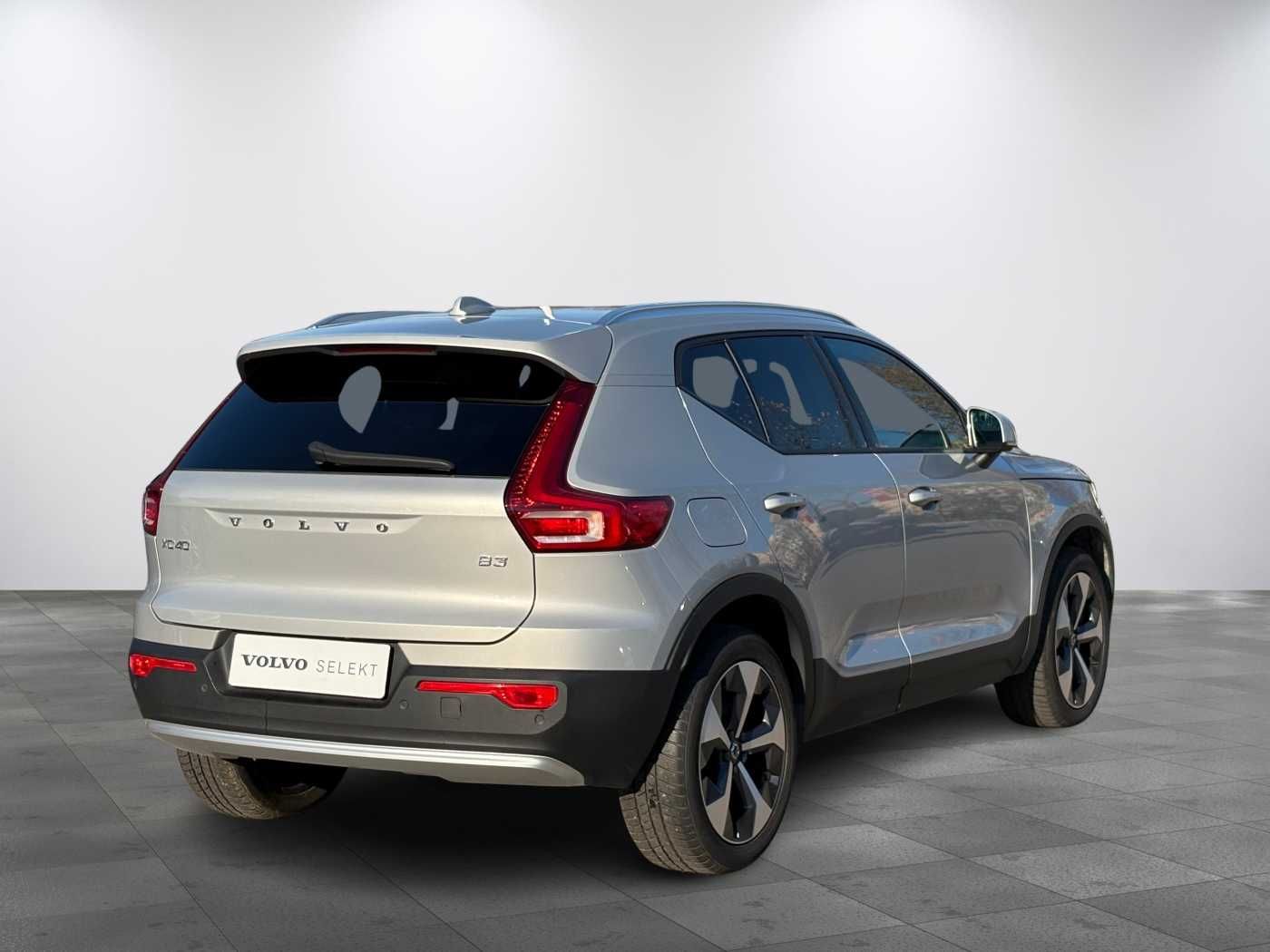 Volvo XC40, CORE B3, ACC, BLIS - fotka 5