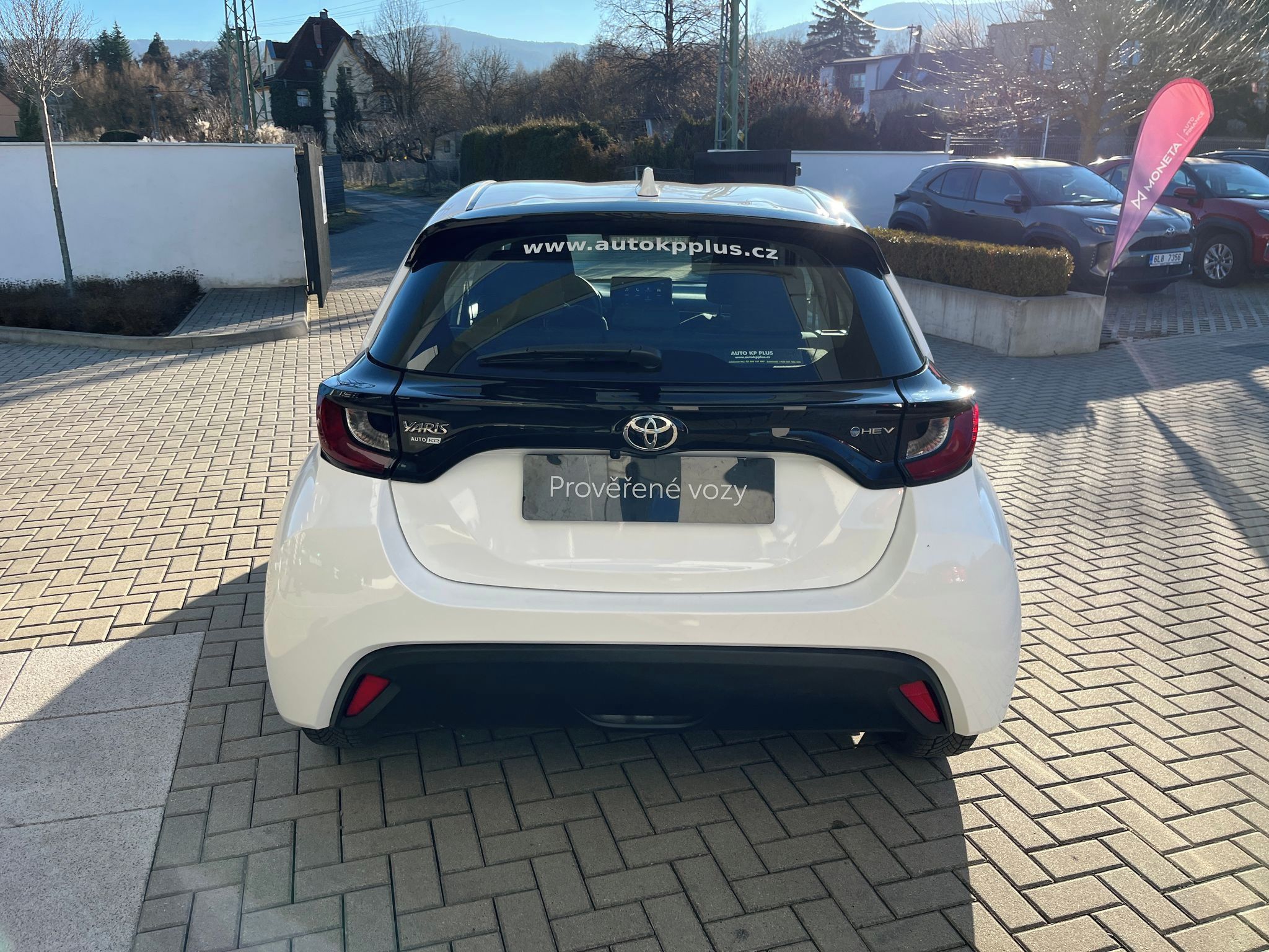 Toyota Yaris, 1.5 Hybrid e-CVT Comfort - fotka 5