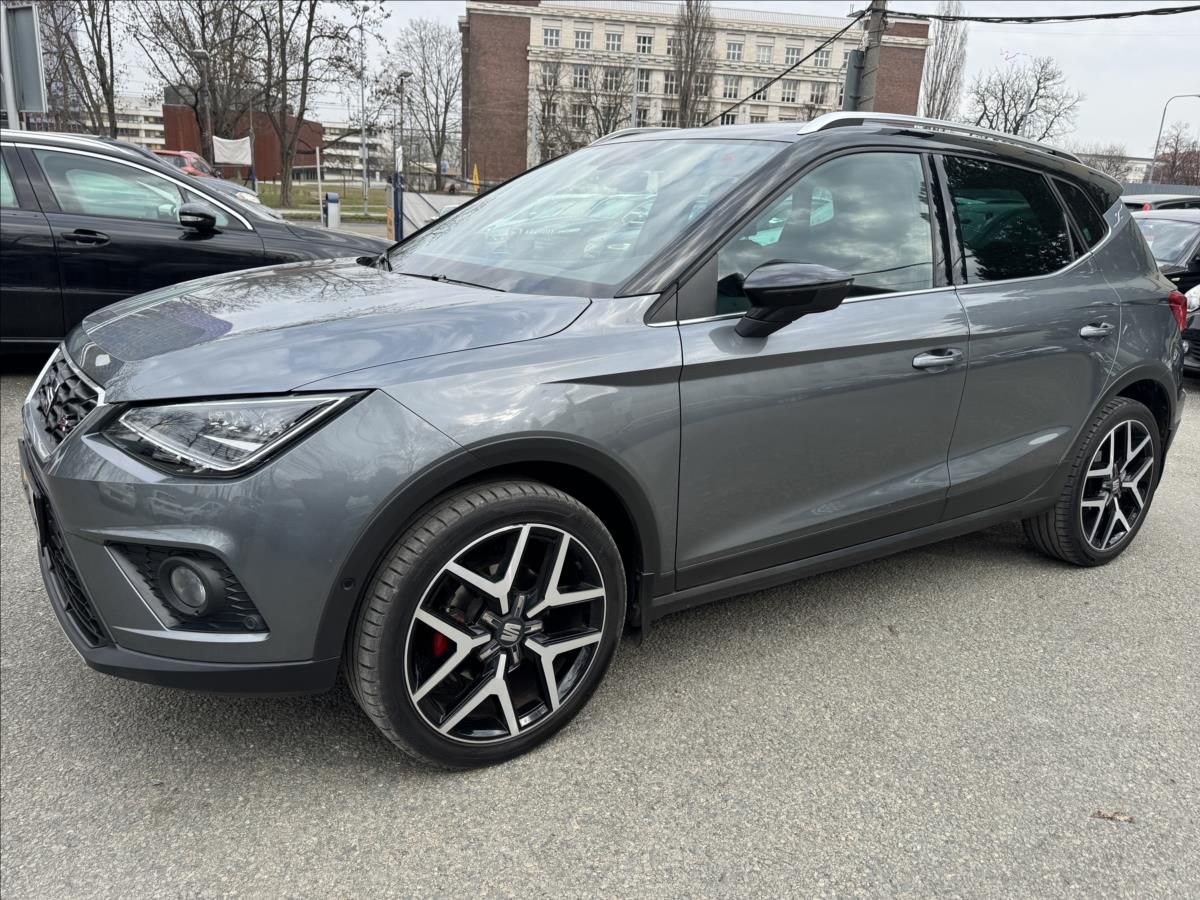 Seat Arona, 1,6 FR+FR+LAISER+ - fotka 3