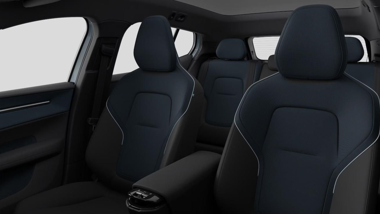 Volvo EX30, P8 AWD ULTRA AUT - fotka 3