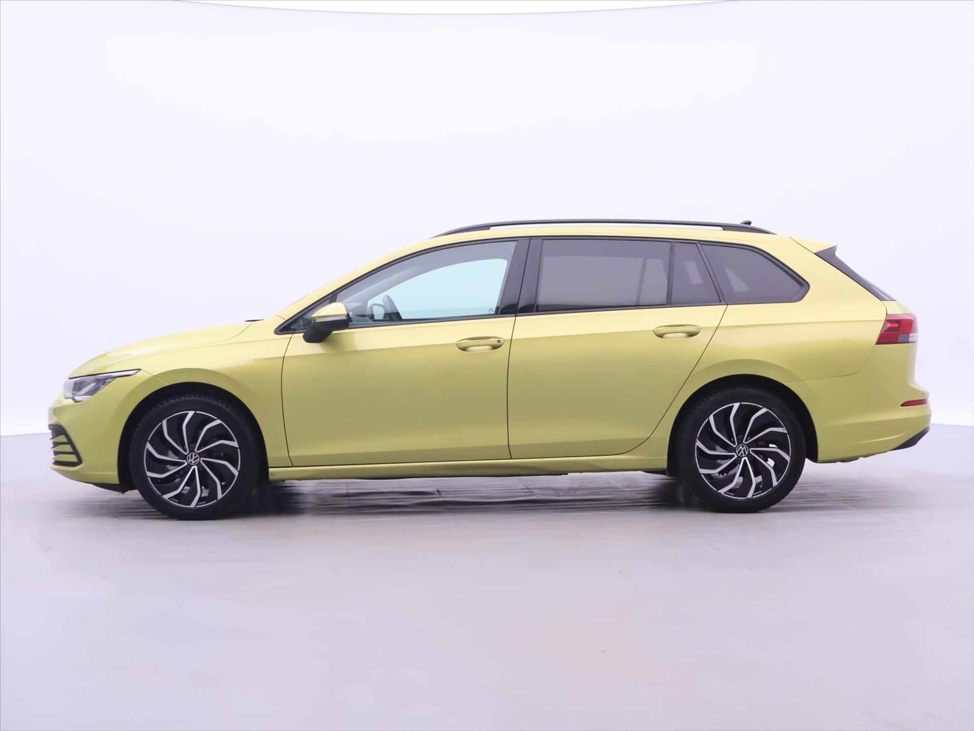 Volkswagen Golf Variant, 1,5 TSI 110kW CZ LED 1.Maj - fotka 4