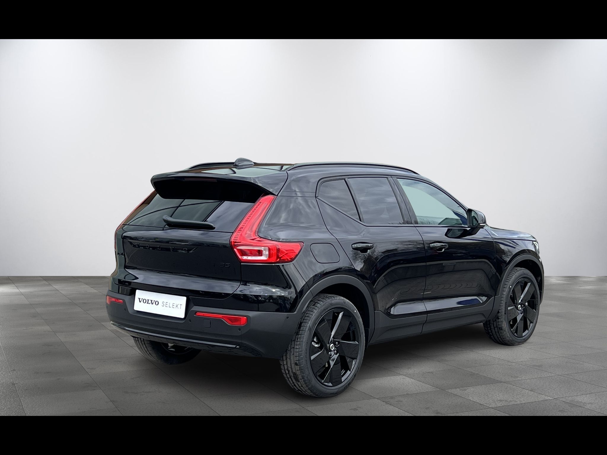Volvo XC40, B3 PLUS BLACK EDITION ACC,360 - fotka 5