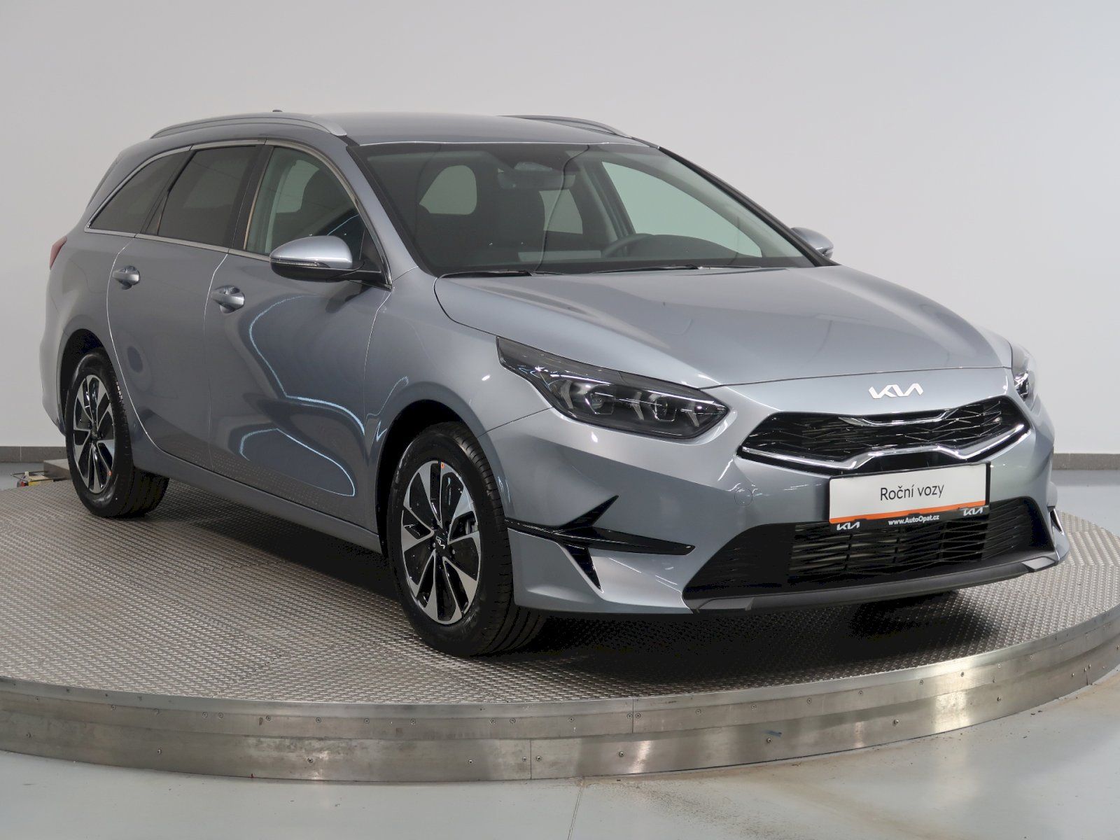 Kia Cee´d SW, TOP 1.5 T-GDi 103KW 7DCT - fotka 6