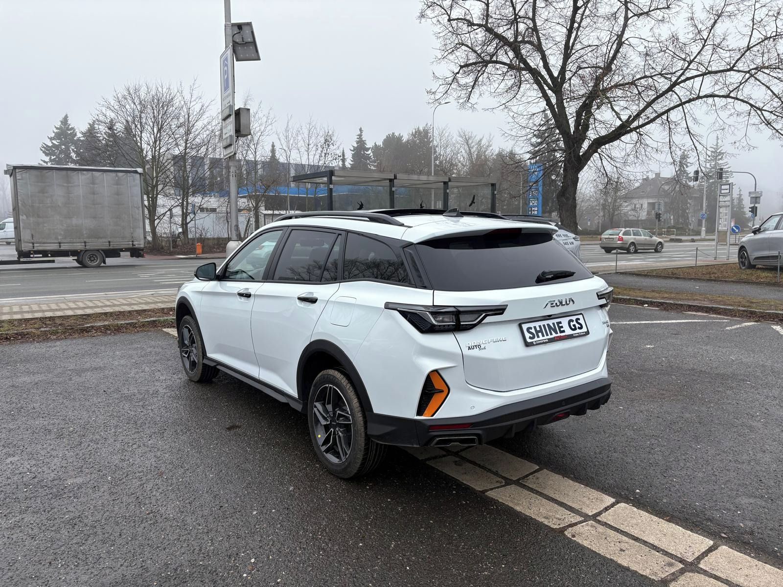 Dongfeng Shine, 1.5L 86kw 6DTC E1 SHINE GS - fotka 3