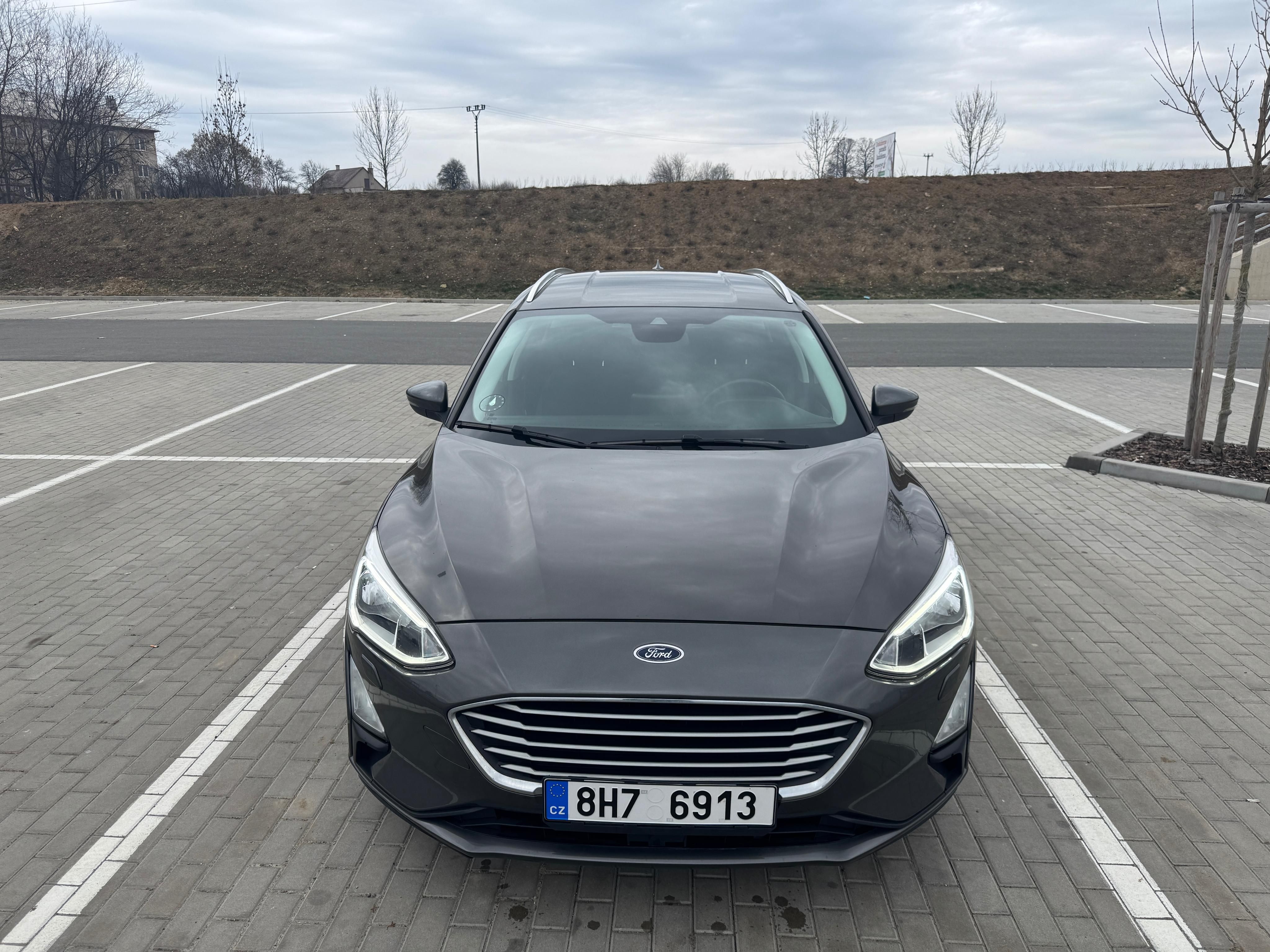 Ford Focus, Ford Focus 1.0 EcoBoost 92kW - fotka 2