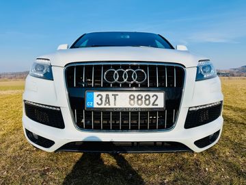 Audi Q7 (4L) S line quattro