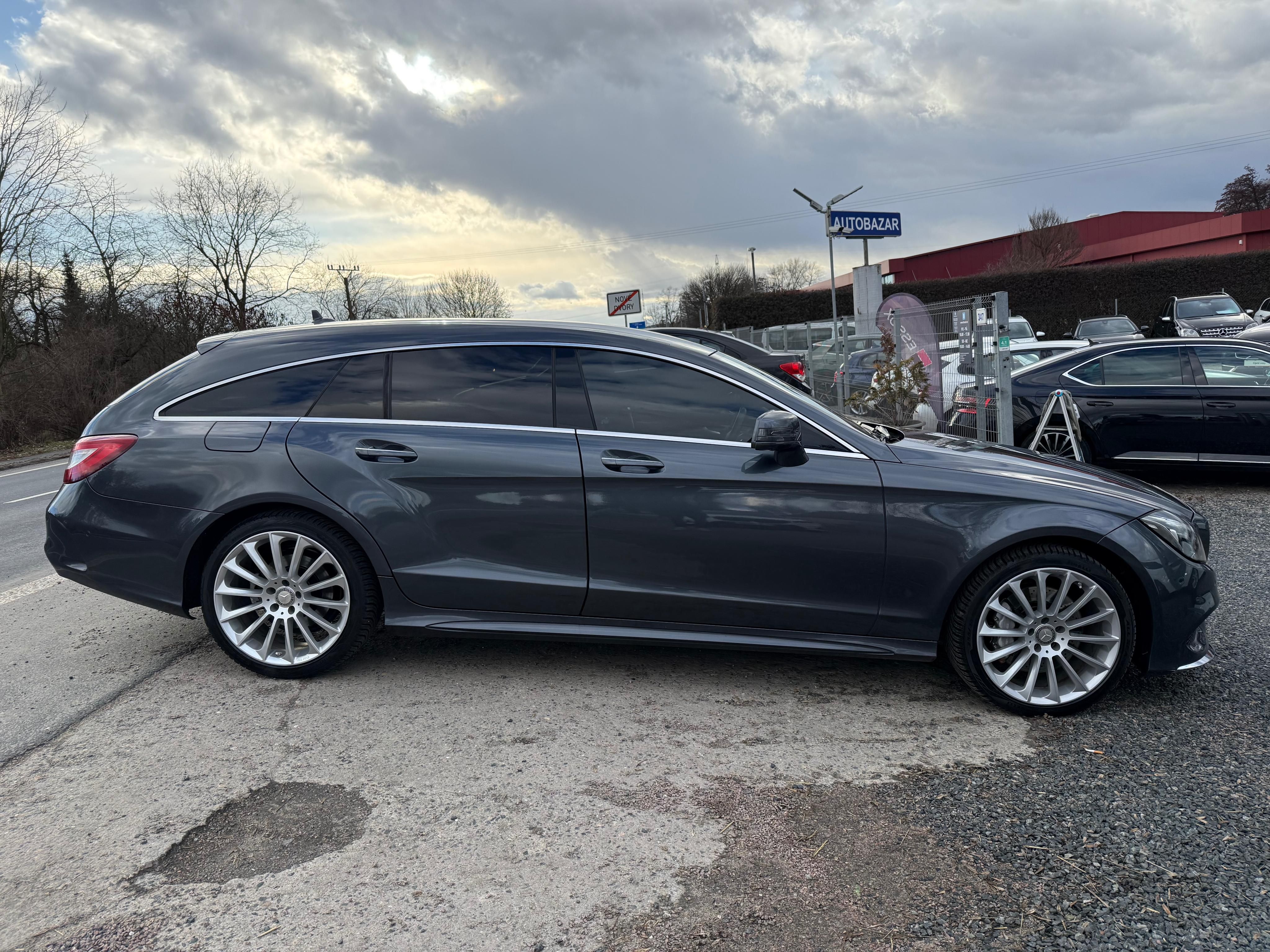 Mercedes-Benz CLS, 350d AMG plus 4Matic Airmatic - fotka 3