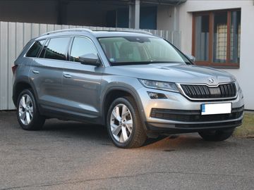 2,0 TDi 140kW 4x4 Style 7 míst
