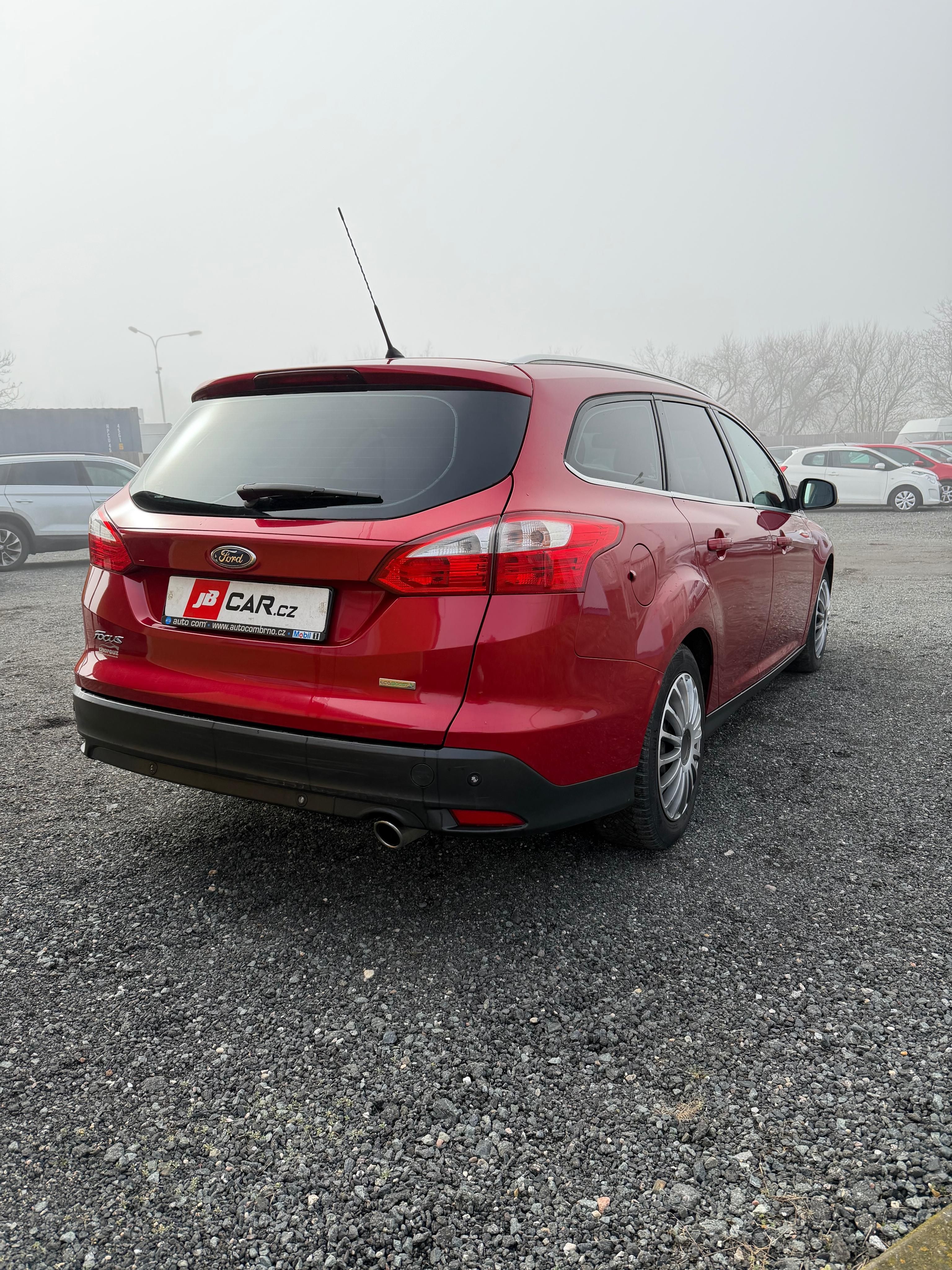 Ford Focus, 1.6 EcoBoost VÝHŘEV SERVIS ČR - fotka 4