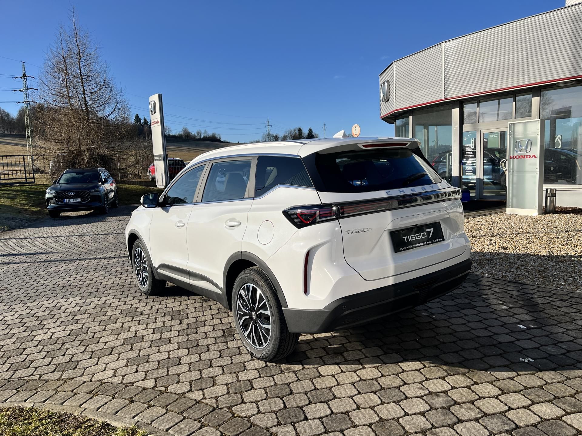 Chery Tiggo 7, 1,6 ICE Comfort !AKCE PB! - fotka 4