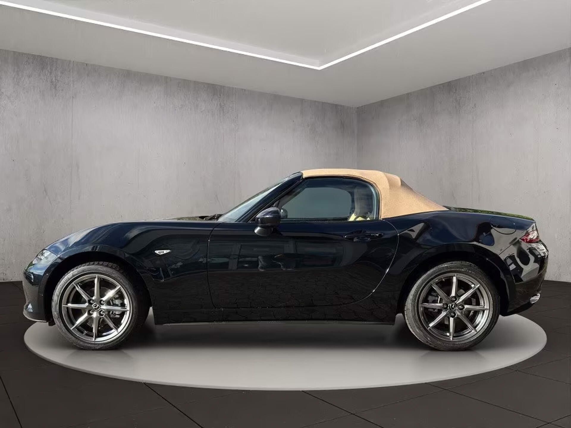 Mazda MX-5, Kazari Matrix BOSE Kamera - fotka 5