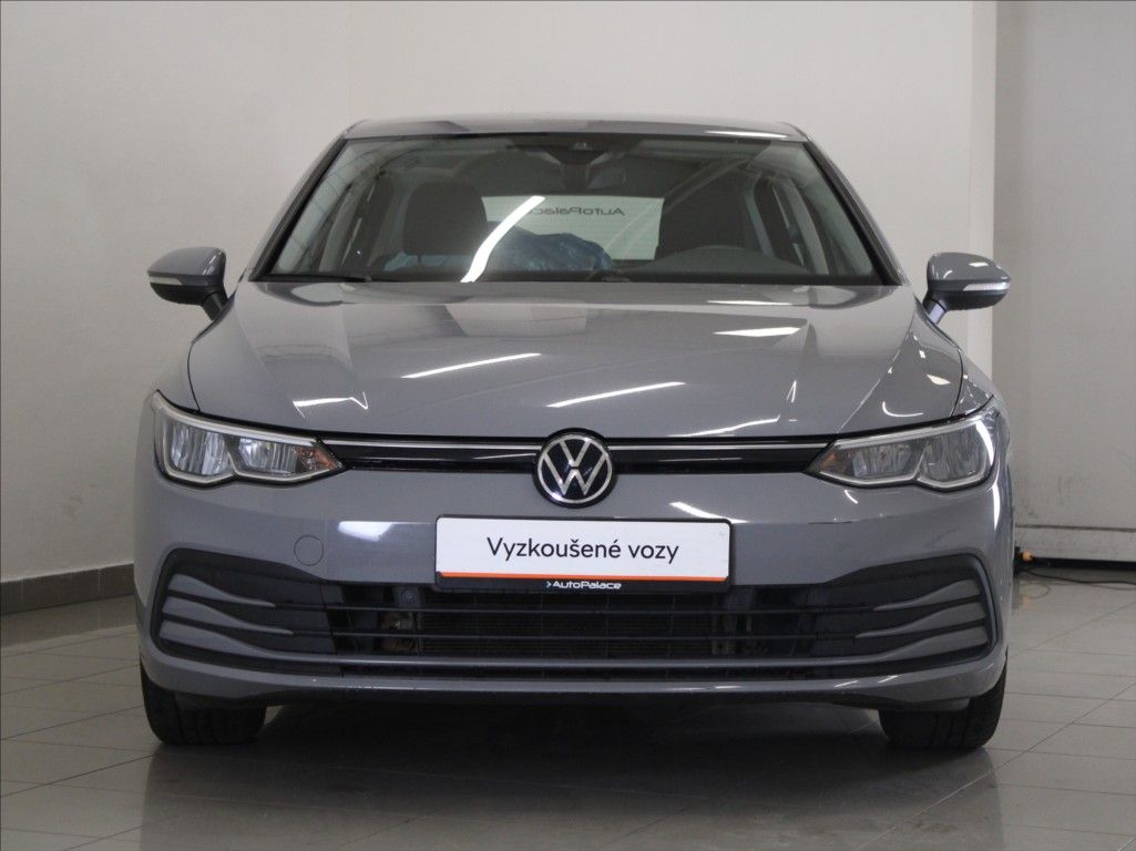 Volkswagen Golf, 1,0 TSi 81kW Life ČR 73tkm. - fotka 2