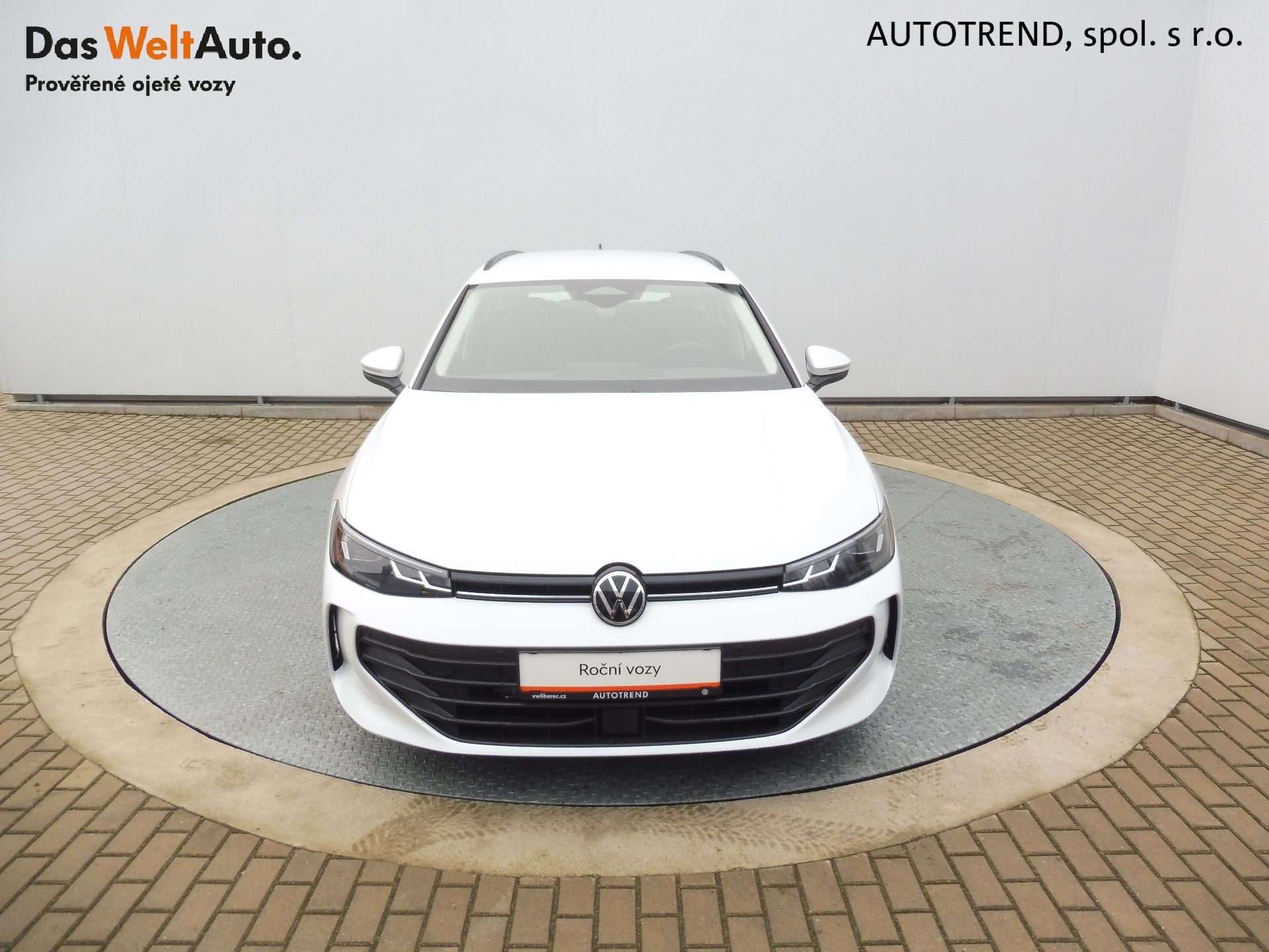 Volkswagen Passat Variant, 1,5 TSI 150kW eHybrid - fotka 4
