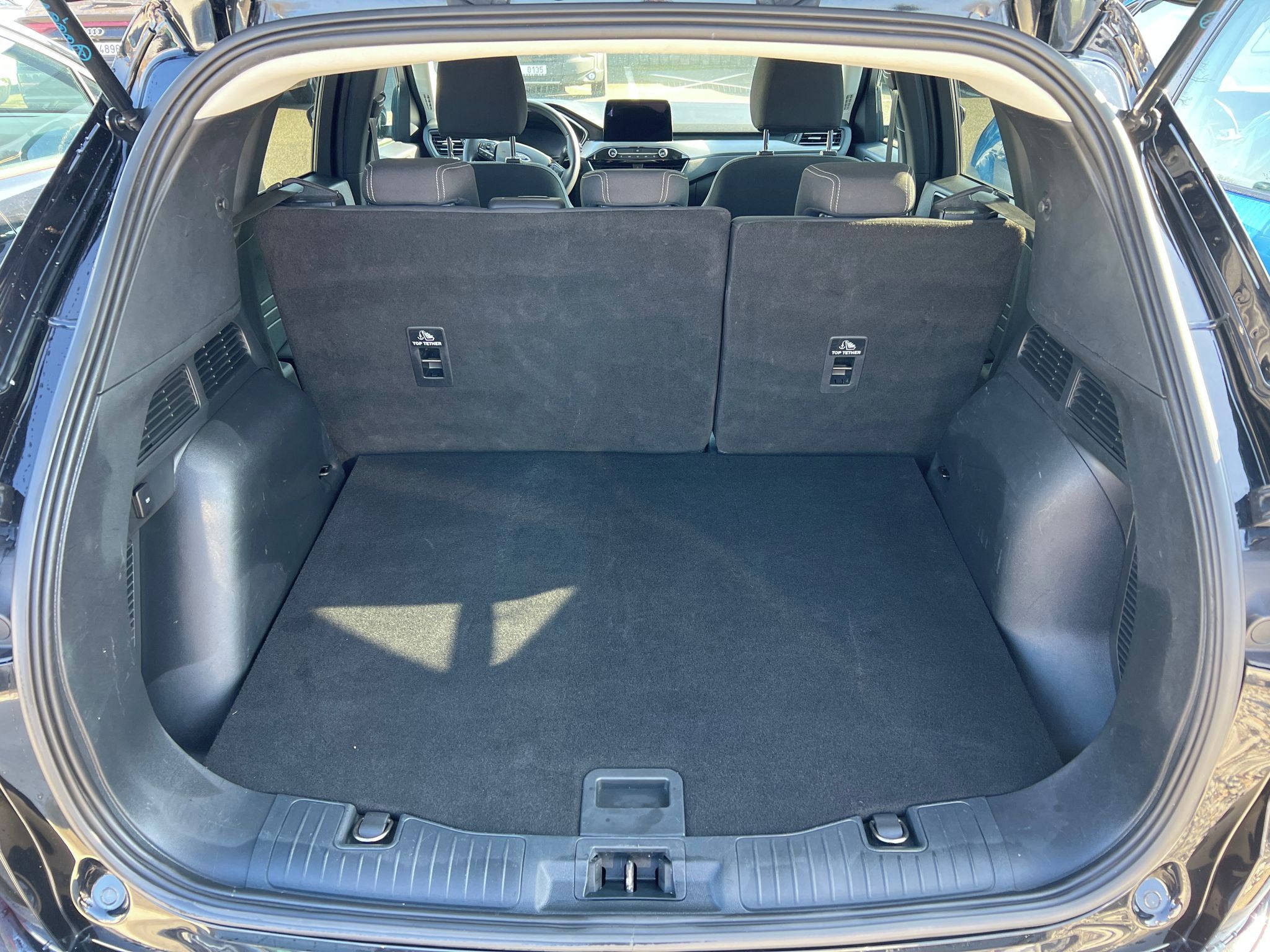 Ford Kuga, 2.5 PHEV 152k TITANIUM ZÁRUKA - fotka 6
