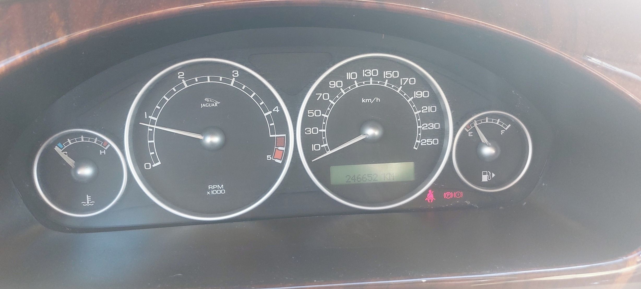Jaguar X-Type, 2.2D, 114 kW, na opravu/díly - fotka 5