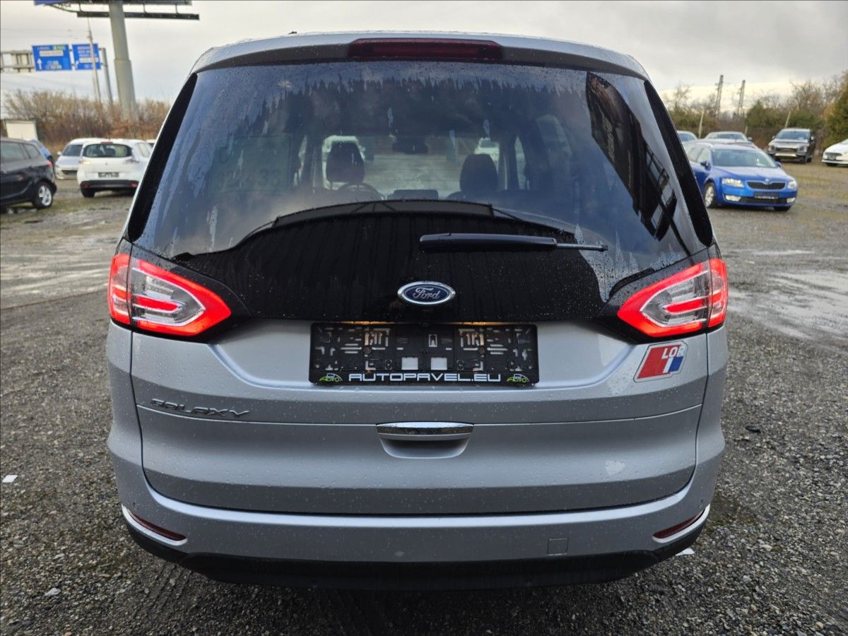 Ford Galaxy, 2,0 TDCi Titanium 7 míst - fotka 6